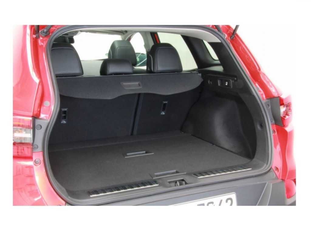 Щора за багажник на Renault Kadjar