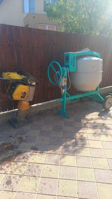 Inchirieri sistem complet cofraje Doka/scule construcții