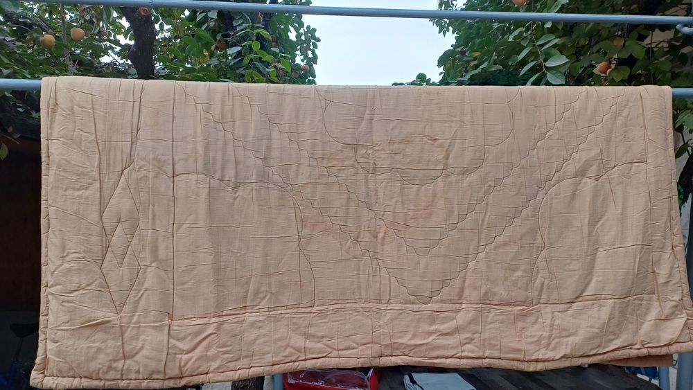 Одеяло двухспальное б.у adyol