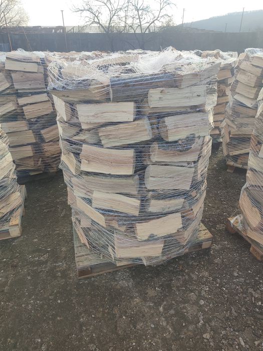 Lemn de foc paletizat. Lemne de fag pentru încălzire