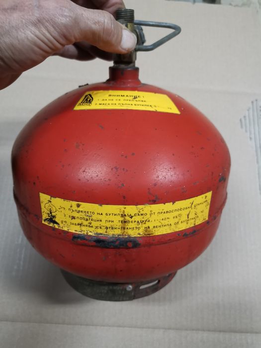 Газови бутилки: туристическа, битова, промишлена и лампа