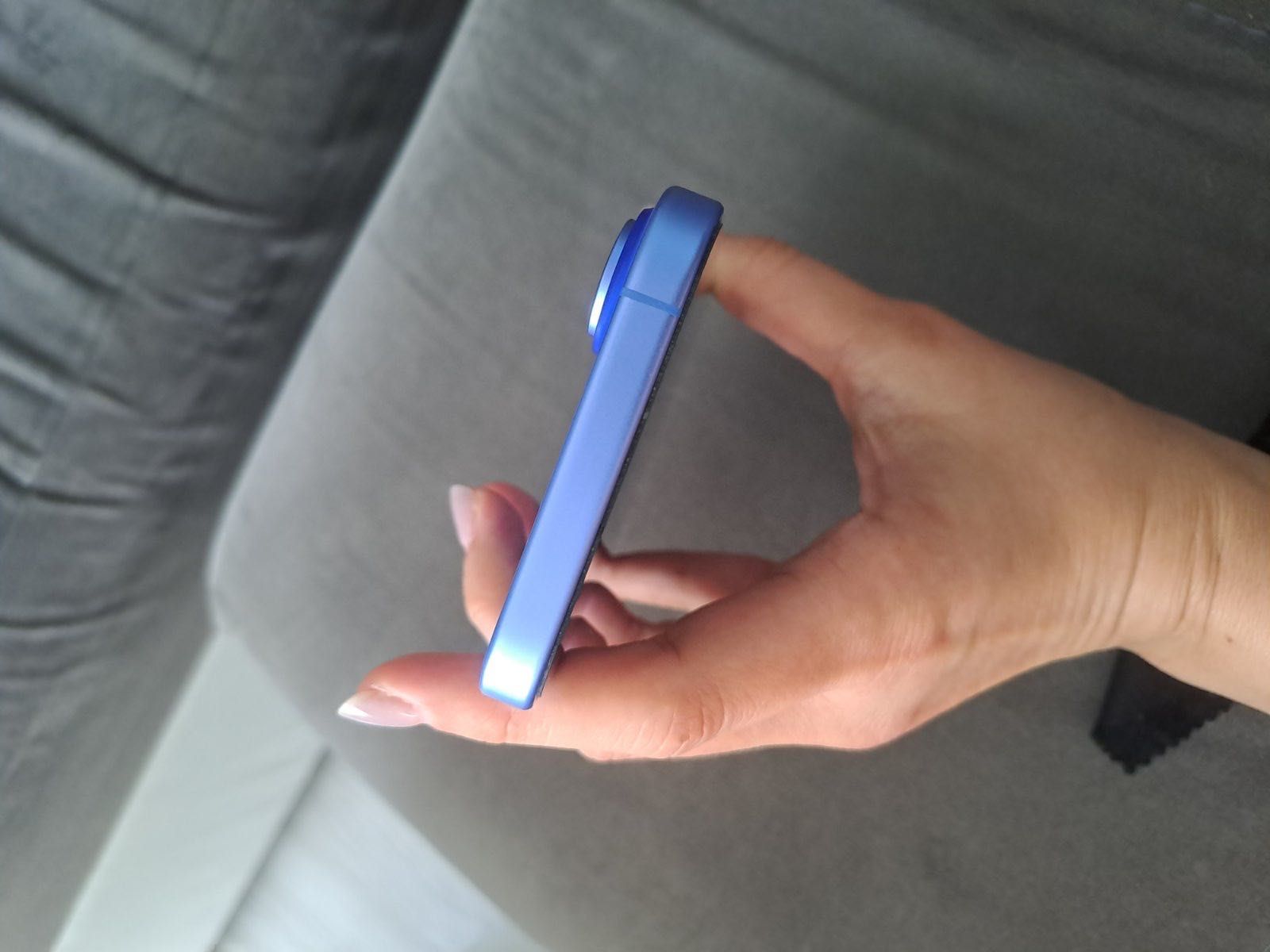 iPhone 16 – 128GB, Ultramarine
