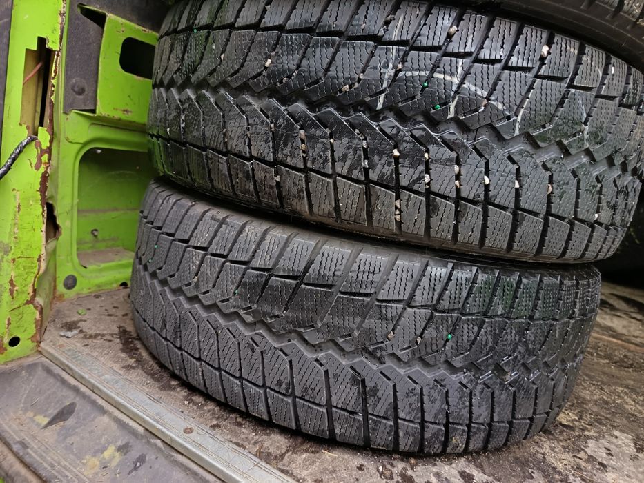 Anvelope MS iarna 215 60 16 vredstein 2022 6mm