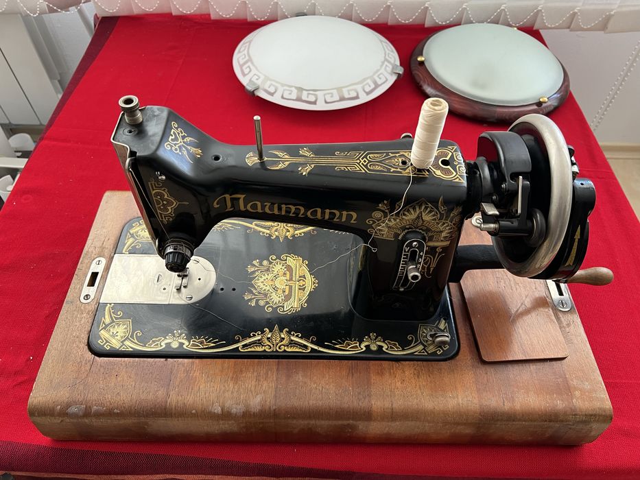 Шевна машина Naumann