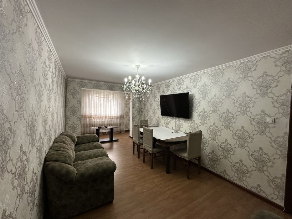 18-мкр 19-дом 4-бөлмелі 1-этаж