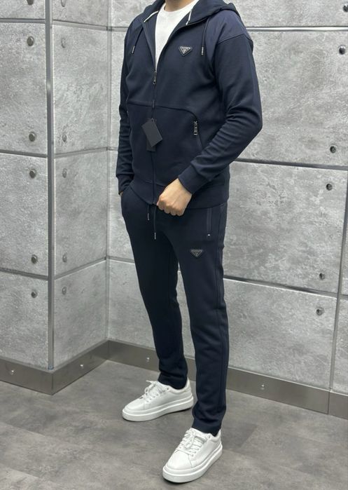 Мъжки екипи на Prada и Emporio Armani Топ качество размери от S - 2Xl