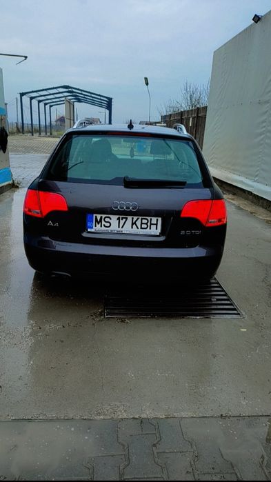 Audi A4 B7  vând sau schimb cu o mașină pentru naveta pe benzina
