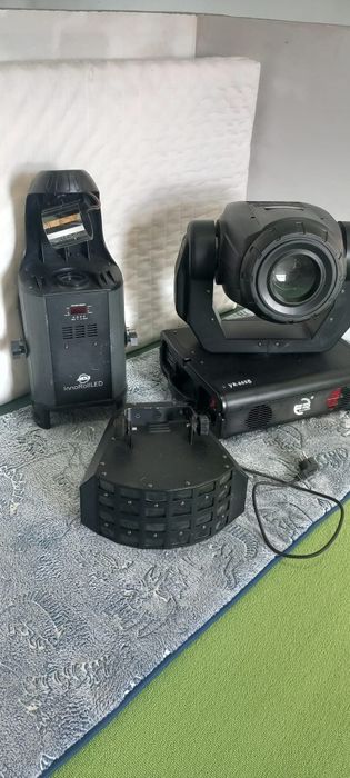 MOVING head beam/ lumini  club
