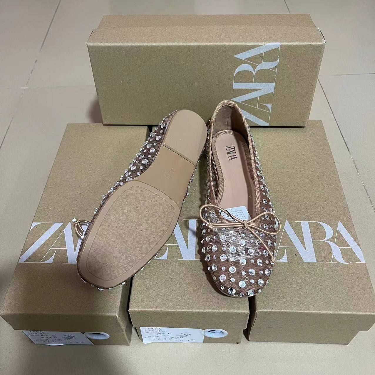 Новые женские балетки Zara,  39 размер.