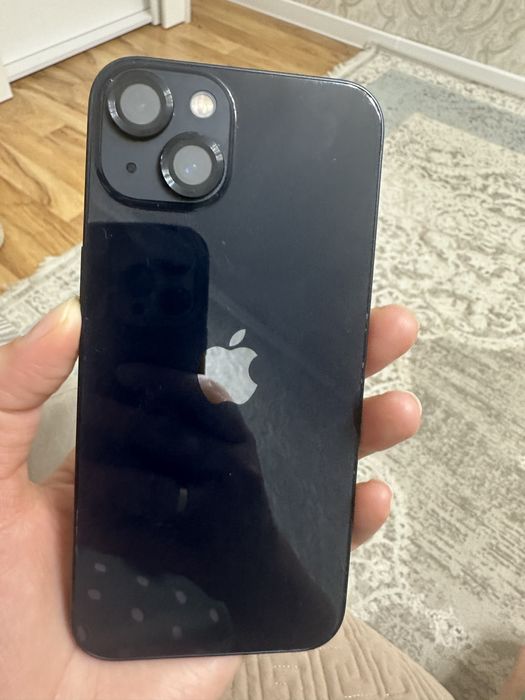 Продам Айфон 13 128 гб