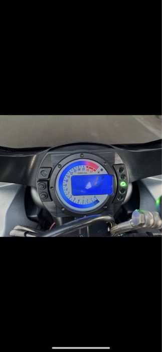 Kawasaki Zx6-R bi-xenon UNIC PROPIETAR