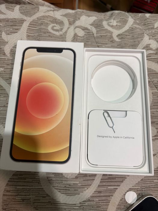 iPhone 12 White 64Gb