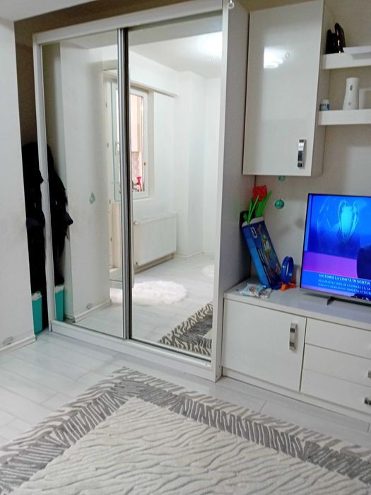 Vand mobila nu ofer transport