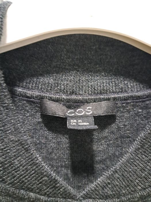 COS пуловер 100% вълна р-р ХС