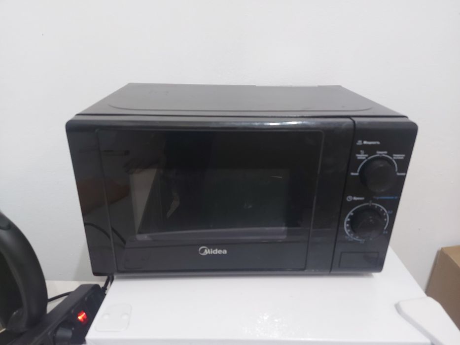 Микроволновая печь