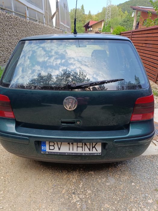 Vanzare Golf 4 1.4 Benzina an 2001