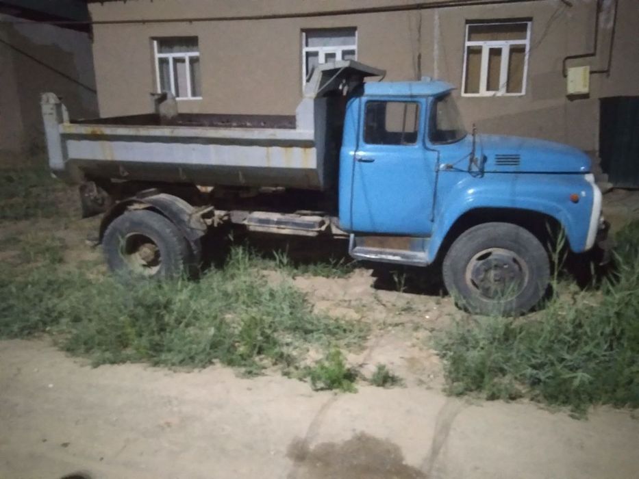 Зил машын бар сатылады