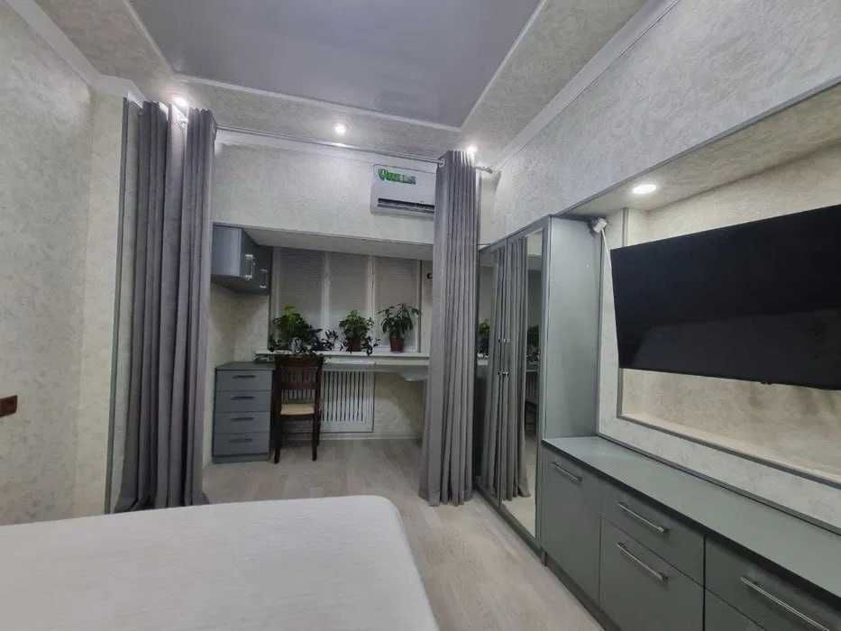 Уютная квартира в кирпичном доме, 2 этаж Яккасарай 70 м², кирпич !*