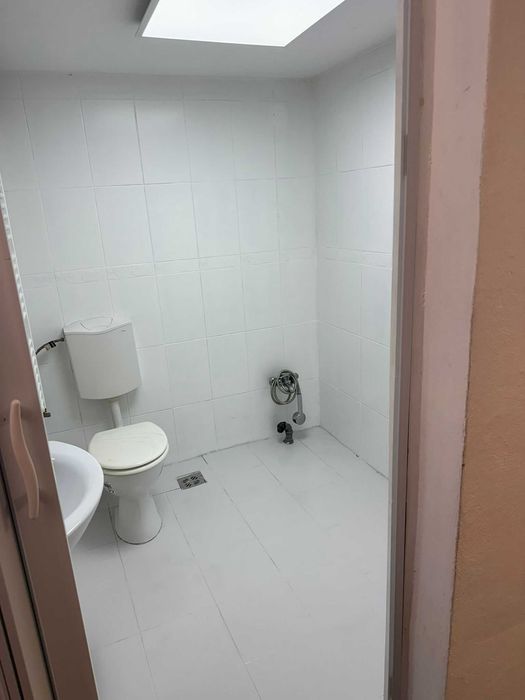 De închiriat locuință