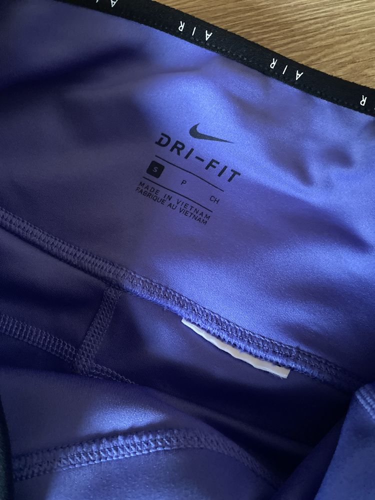 Nike air дамски клин