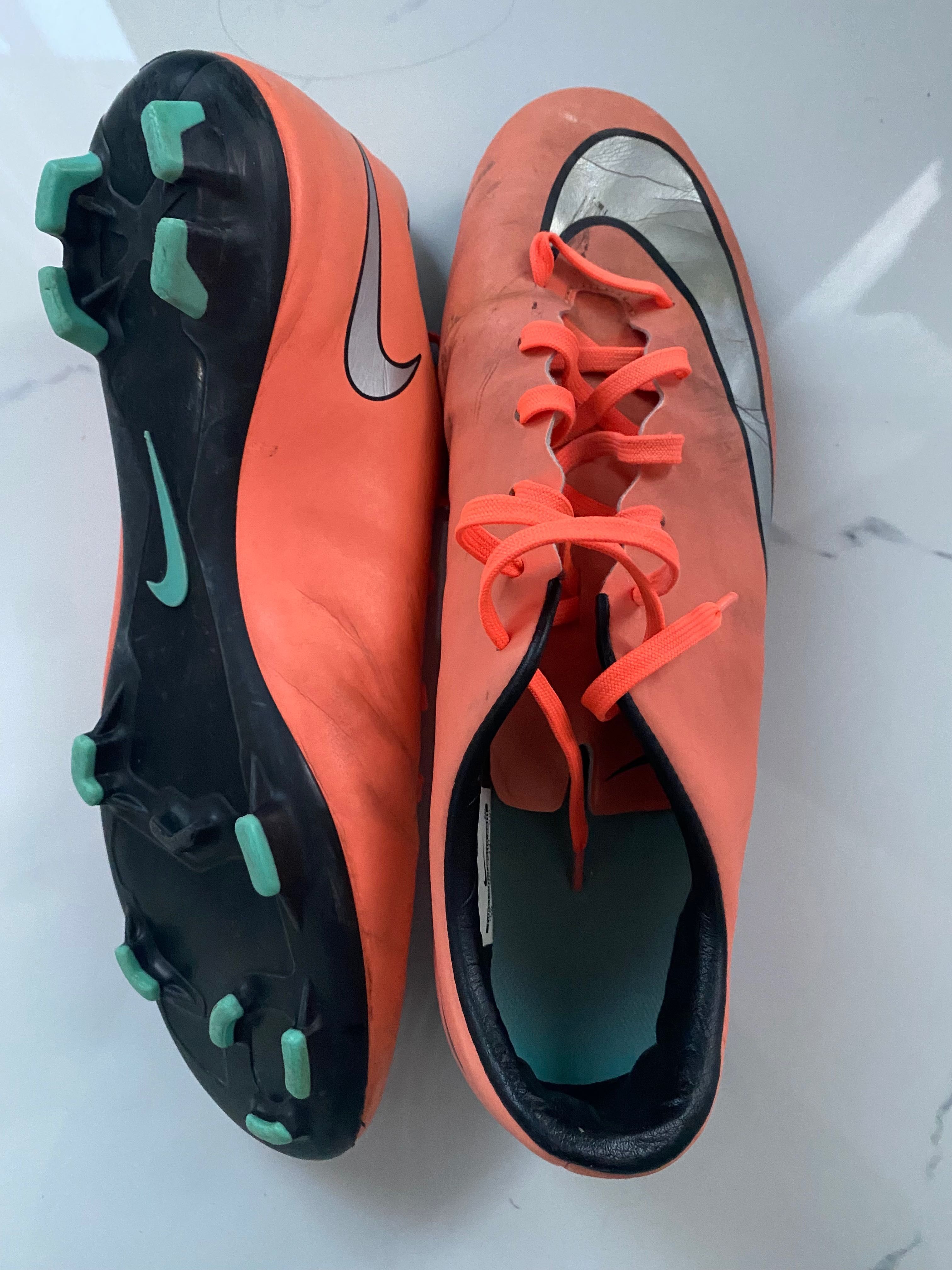 [44] Nike Mercurial Mango