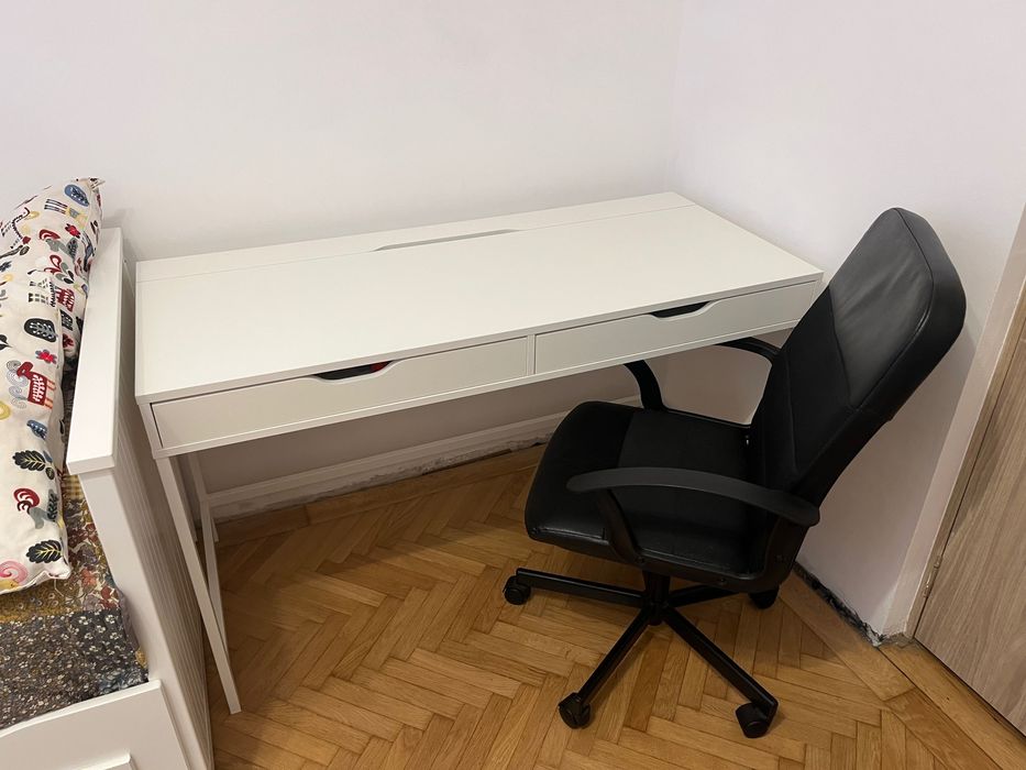 Birou Ikea Alex alb 132x58cm ca nou