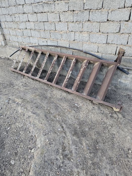 Лестница на продажу