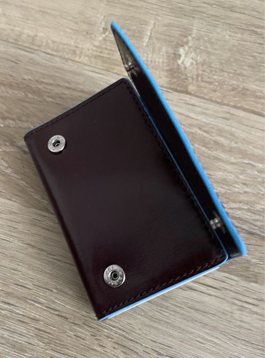 Portofel (card holder) marca premium Piquadro