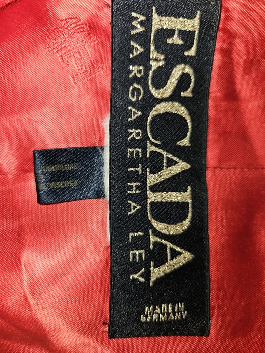 Vand palton Escada vintage LXL aspect blana