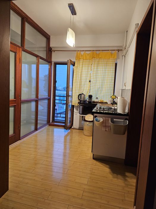 Cazare/închiriere apartament cu 3 cam, regim hotelier sau termen lung