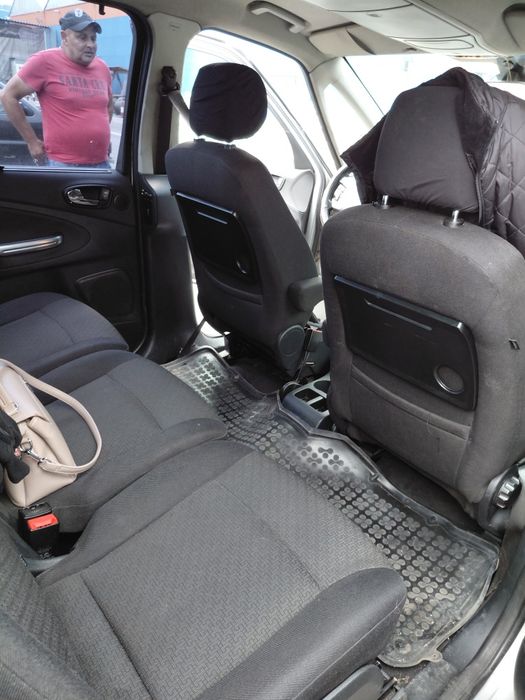Ford galaxy urgent