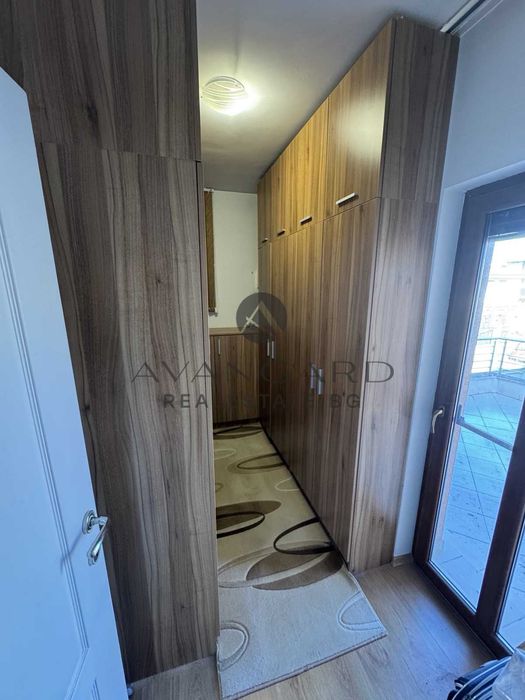 Продава се Къща в Пловдив, Остромила - 240 кв.м за 1212 €/кв.м - Снимка #20