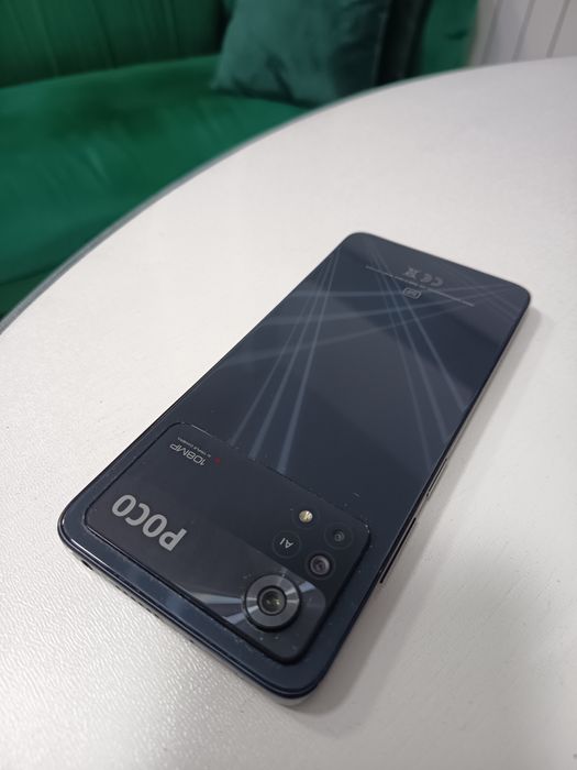 Vând Xiaomi Poco X4
