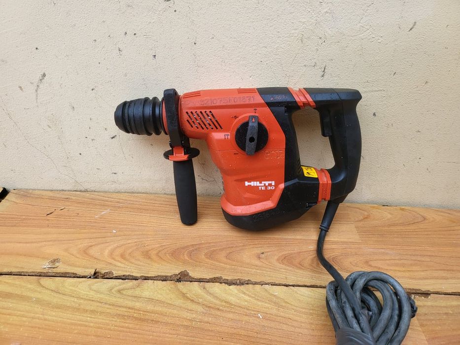 Ciocan rotopercutor Hilti TE 30  AVR