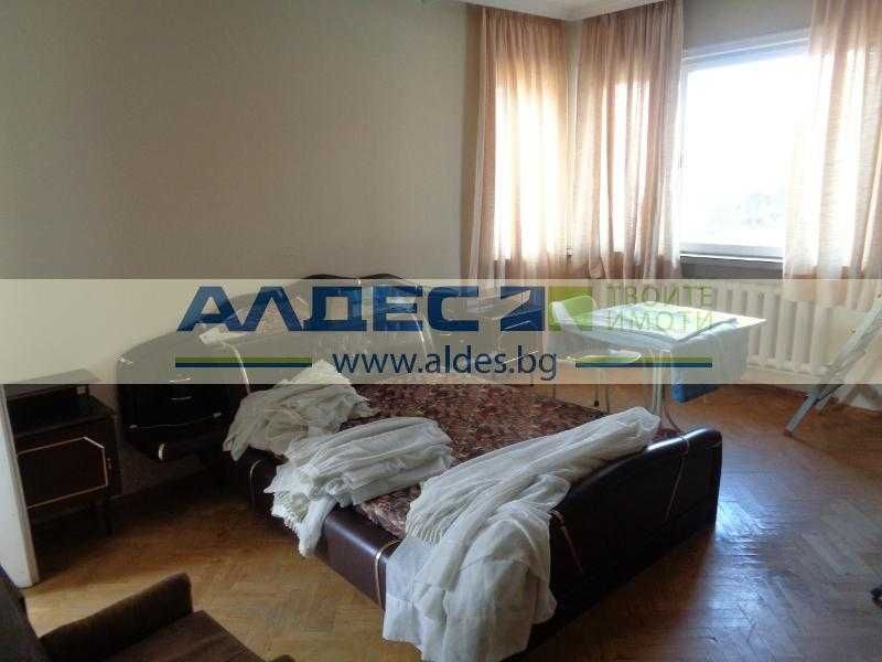 Продава се Четиристаен апартамент в София, Гео Милев - 140 кв.м за 5 €/кв.м - Снимка #10