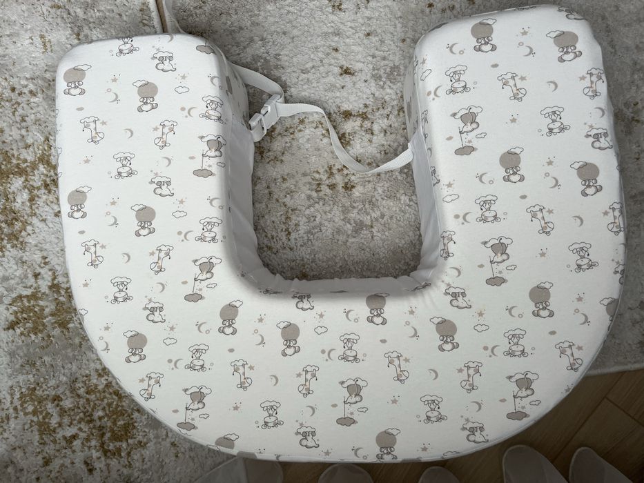 Подушка для кормления