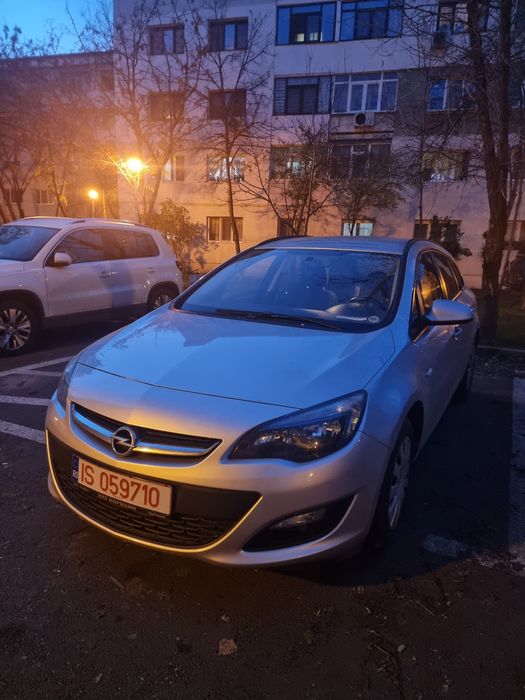 Opel Astra J Sports Tourer 1.6CDTi 2014