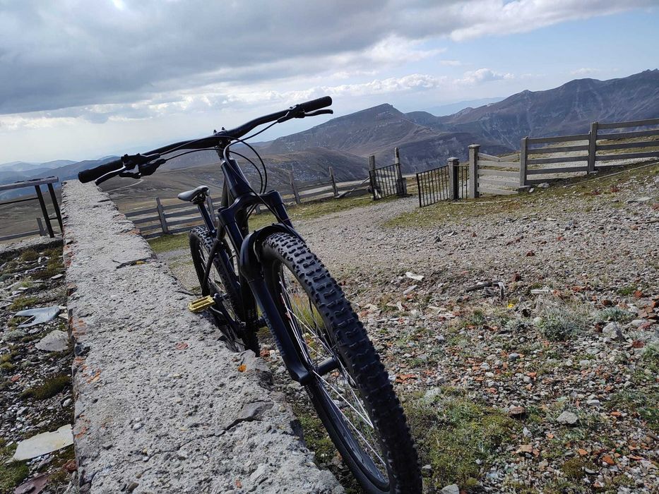 MTB Bicicleta GT Avalanche Expert