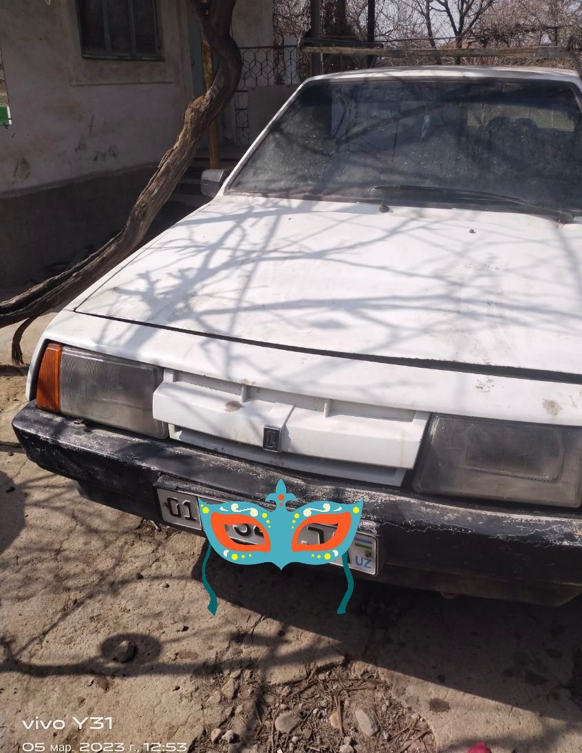 Продам автомобиль под запчасти