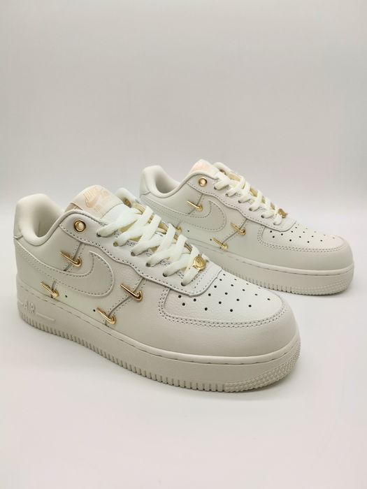 Nike Air Force 1 '07 LX