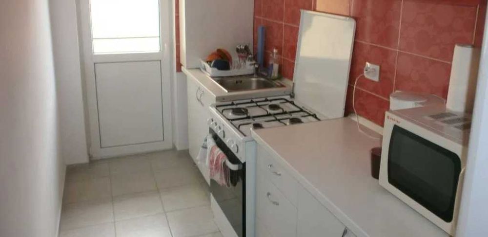 Дава се под наем Тристаен апартамент в Пловдив, Каменица 1 - 87 кв.м за 209.1 € - Снимка #4