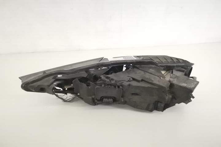 Far Dreapta Original Led matrix Avariat Audi  A8  D5 [2017 - 2020]