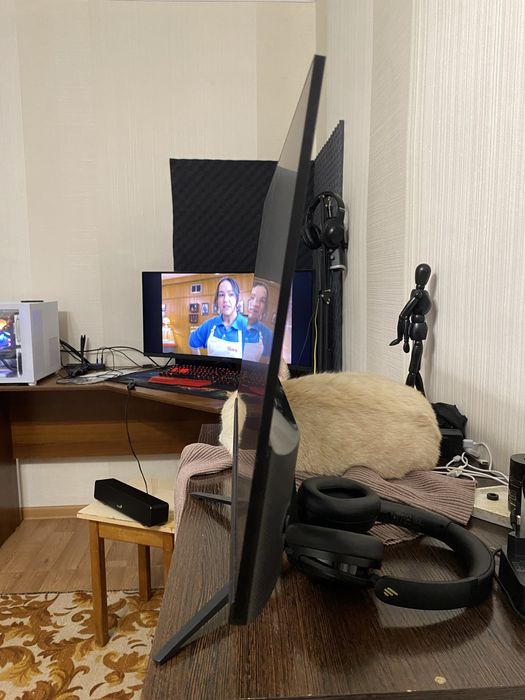Продам монитор SANC M2442