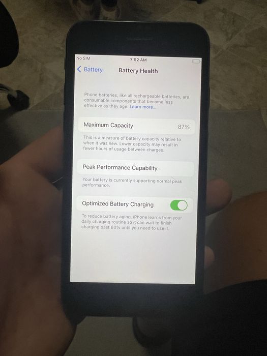 Iphone 8  като нов 87% без да е сменяна батерия