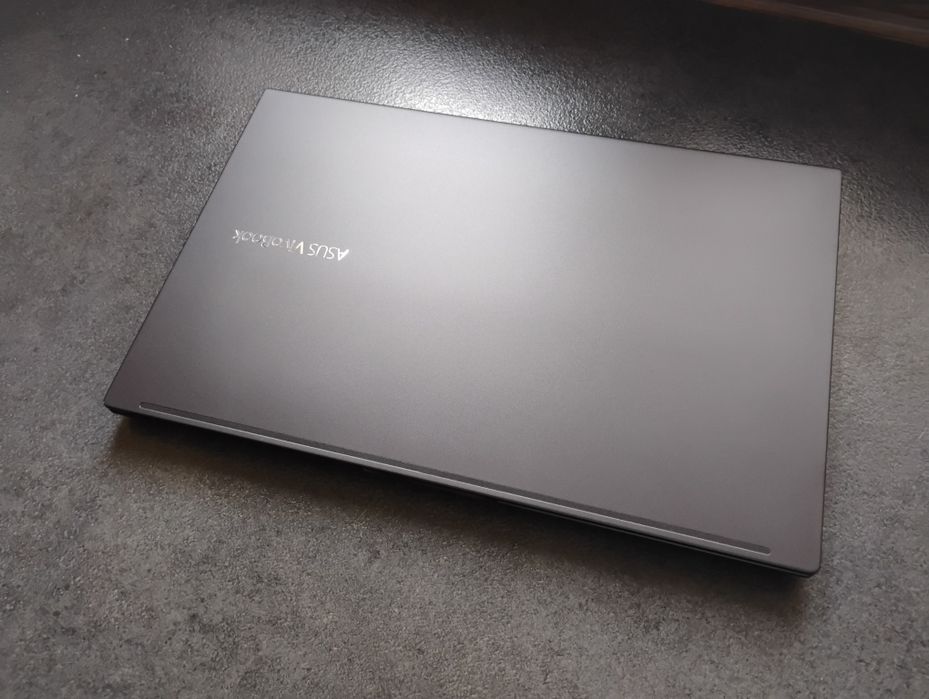 Laptop Asus - OLED - Ryzen 5 - 5000serie - Vega 7 - 24gb