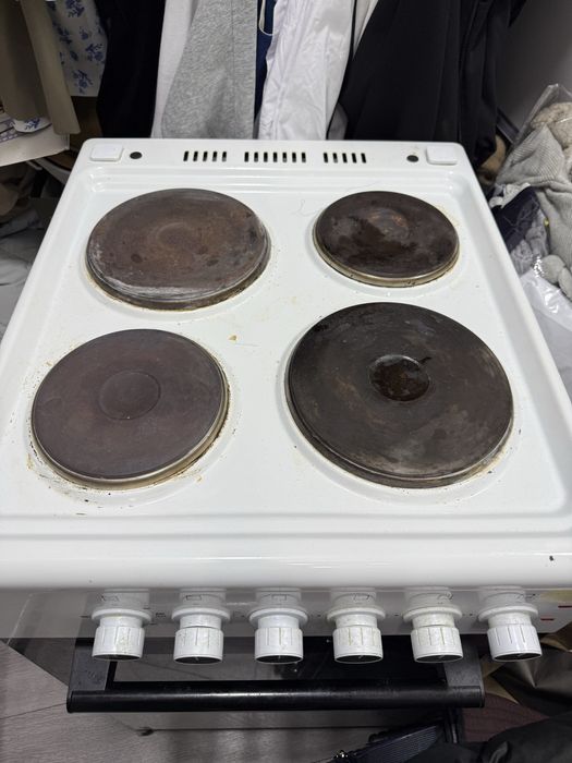 Продажа б/у электрической плиты