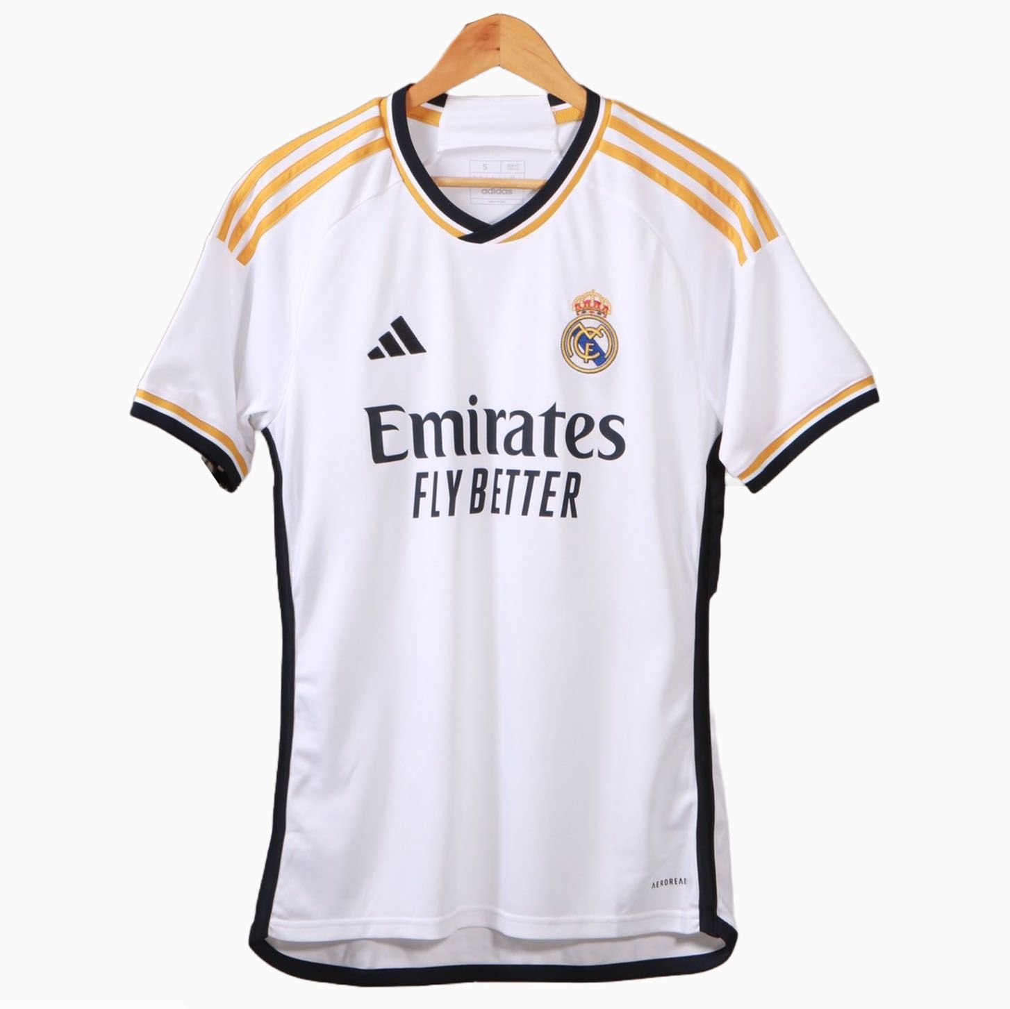 Оригинальные футболки от найк Реал Мадрид 23/24 сезона