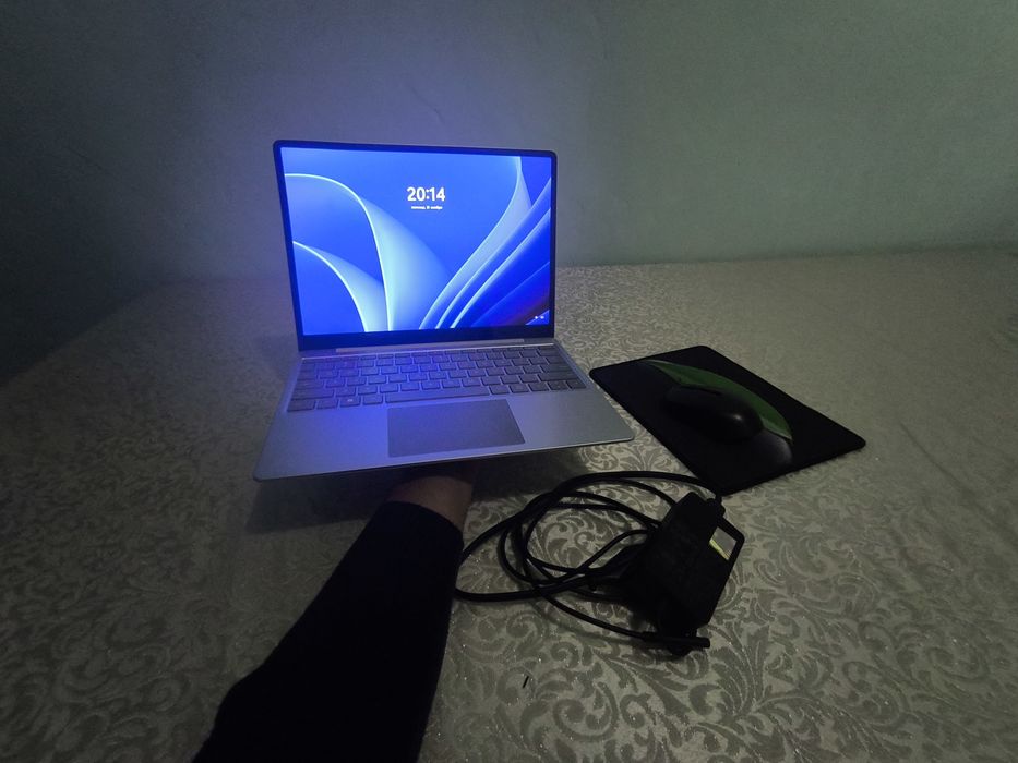 Microsoft Surface go 2 11- GEN Core i 5 kuchli protsessor o