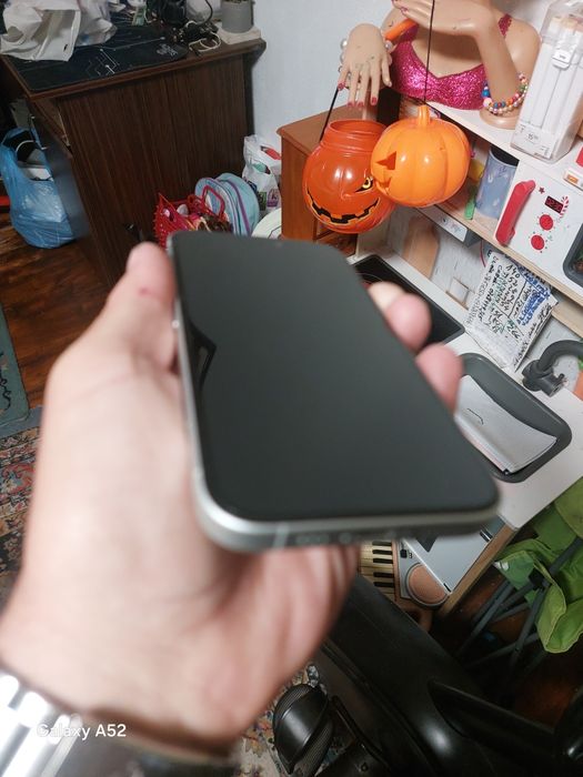 Iphone 16 pentru piese