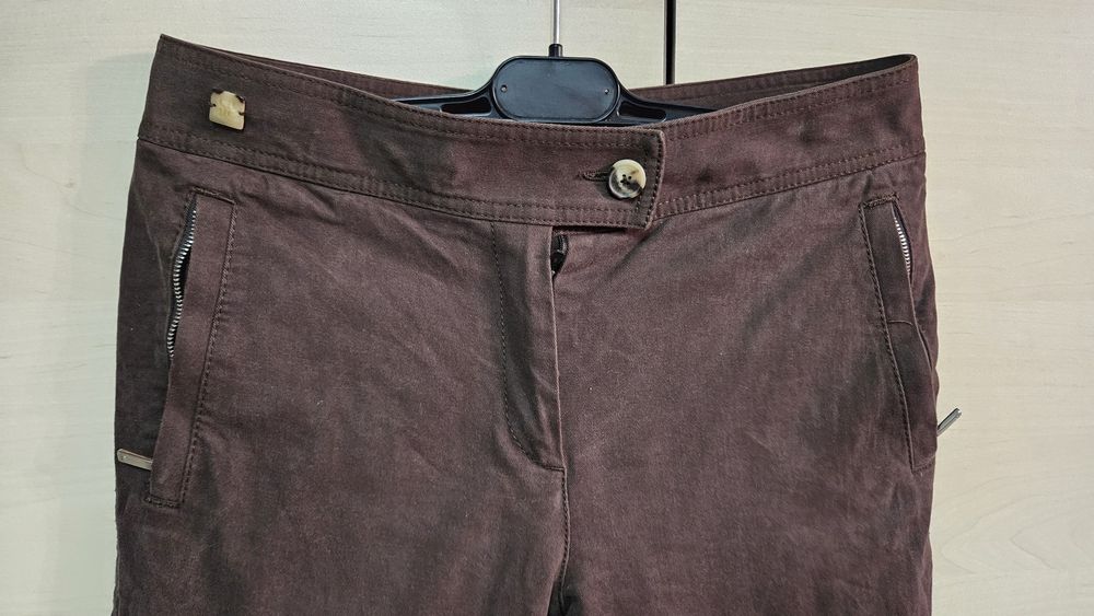 Pantaloni maro Carolina Herrera